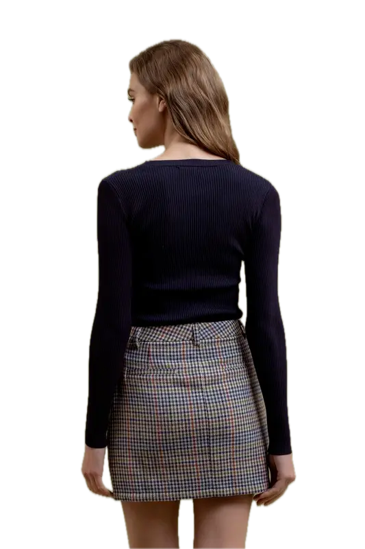 22525217_d27928bb-cd27-427c-9264-a75f6ba6de76 Background Removed.webp