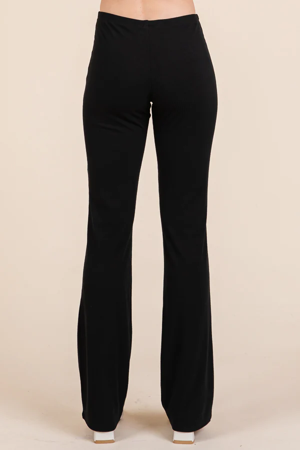 Pantalón Acampanado en Canalé