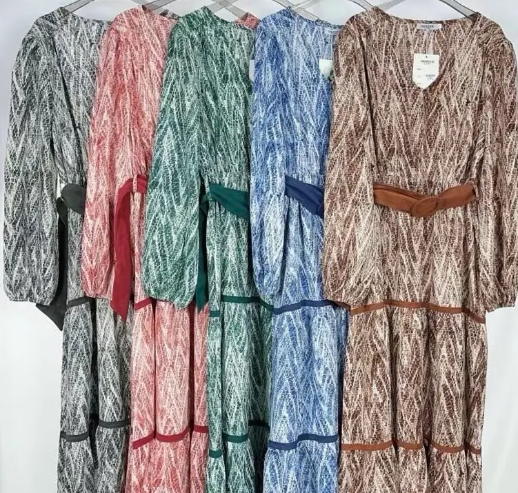 YS8250 Vestido Largo con Estampado Difuminado