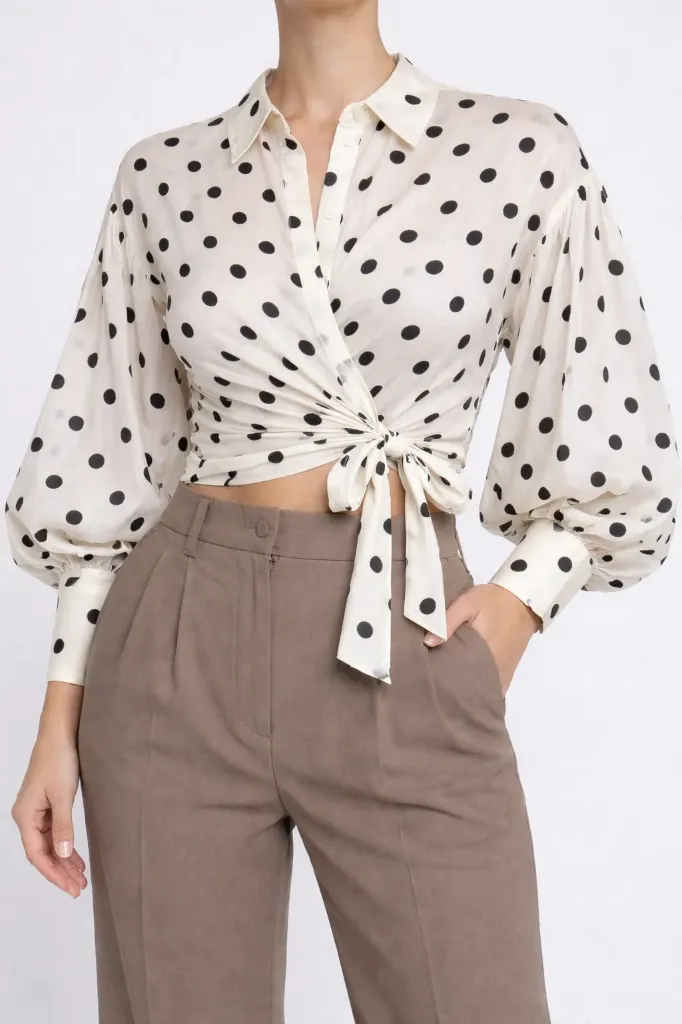 Q1167 Camisa de Lunares sobre