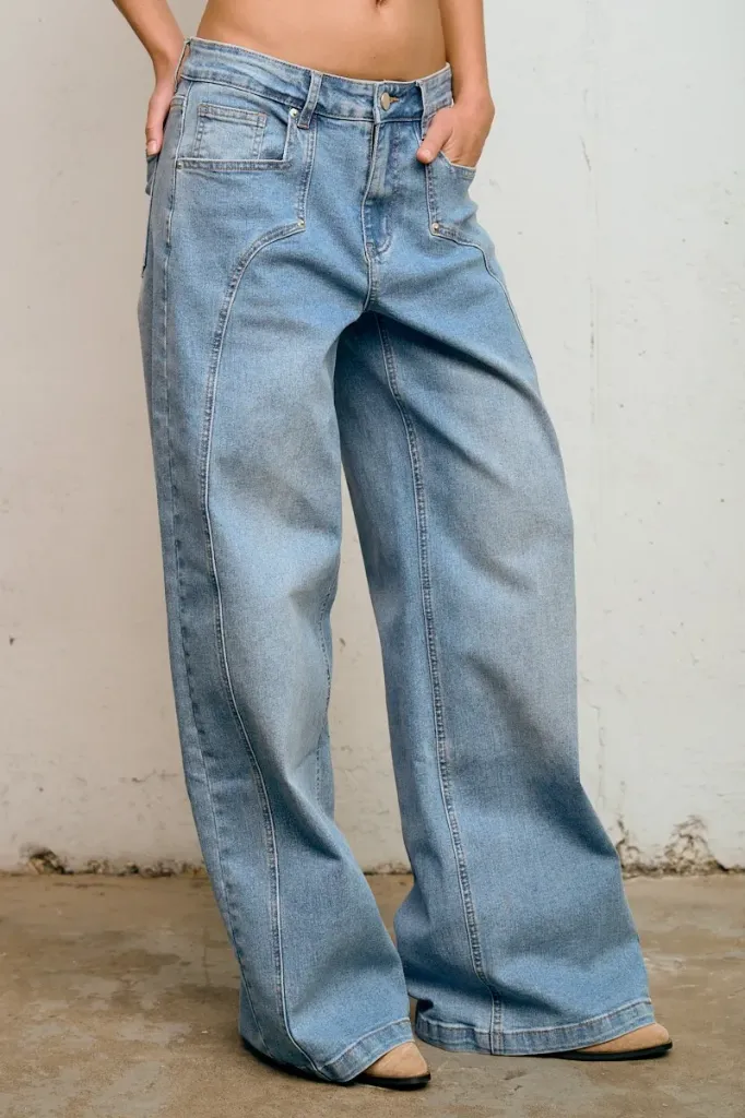 6789 Jeans de Tiro Bajo en Lavado Claro (S)