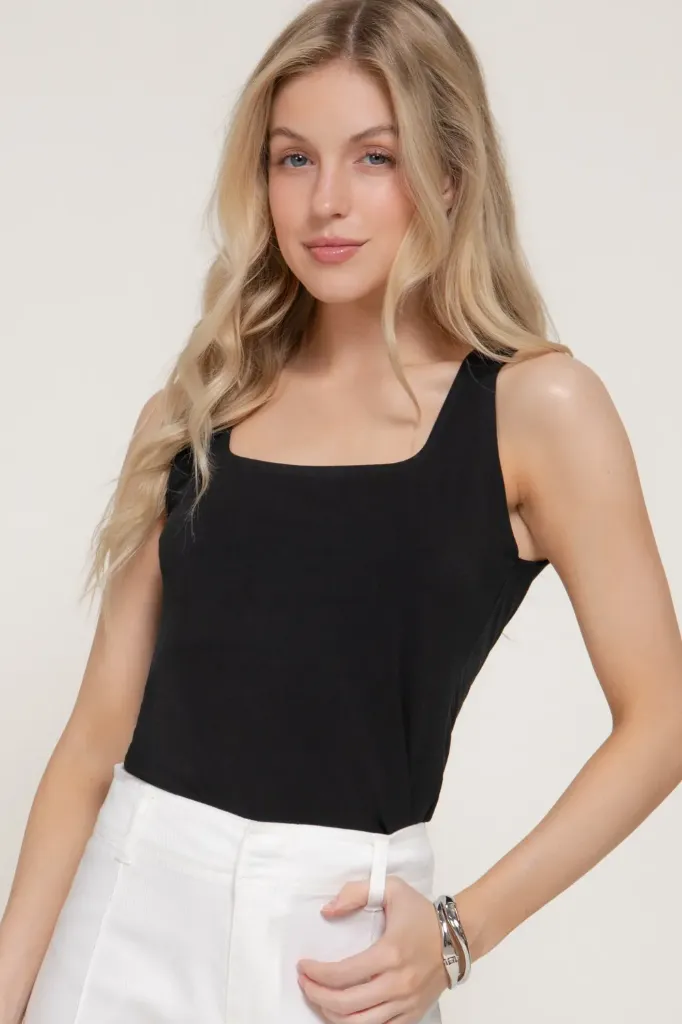 T15270 Top Sin Mangas con Escote Cuadrado (Black, S)