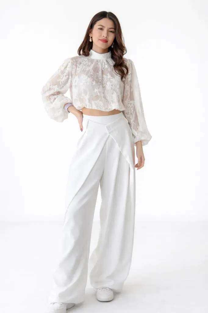 ITT8826 Top Encaje (Cream, S)