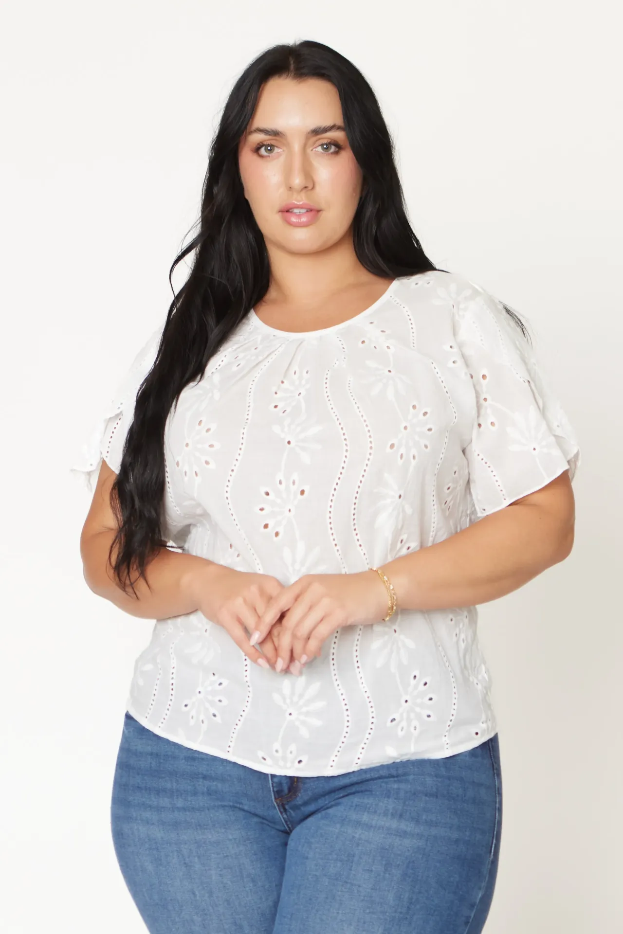 B339 White Eyelet Embroidered Blouse/ Plus Size (XL)