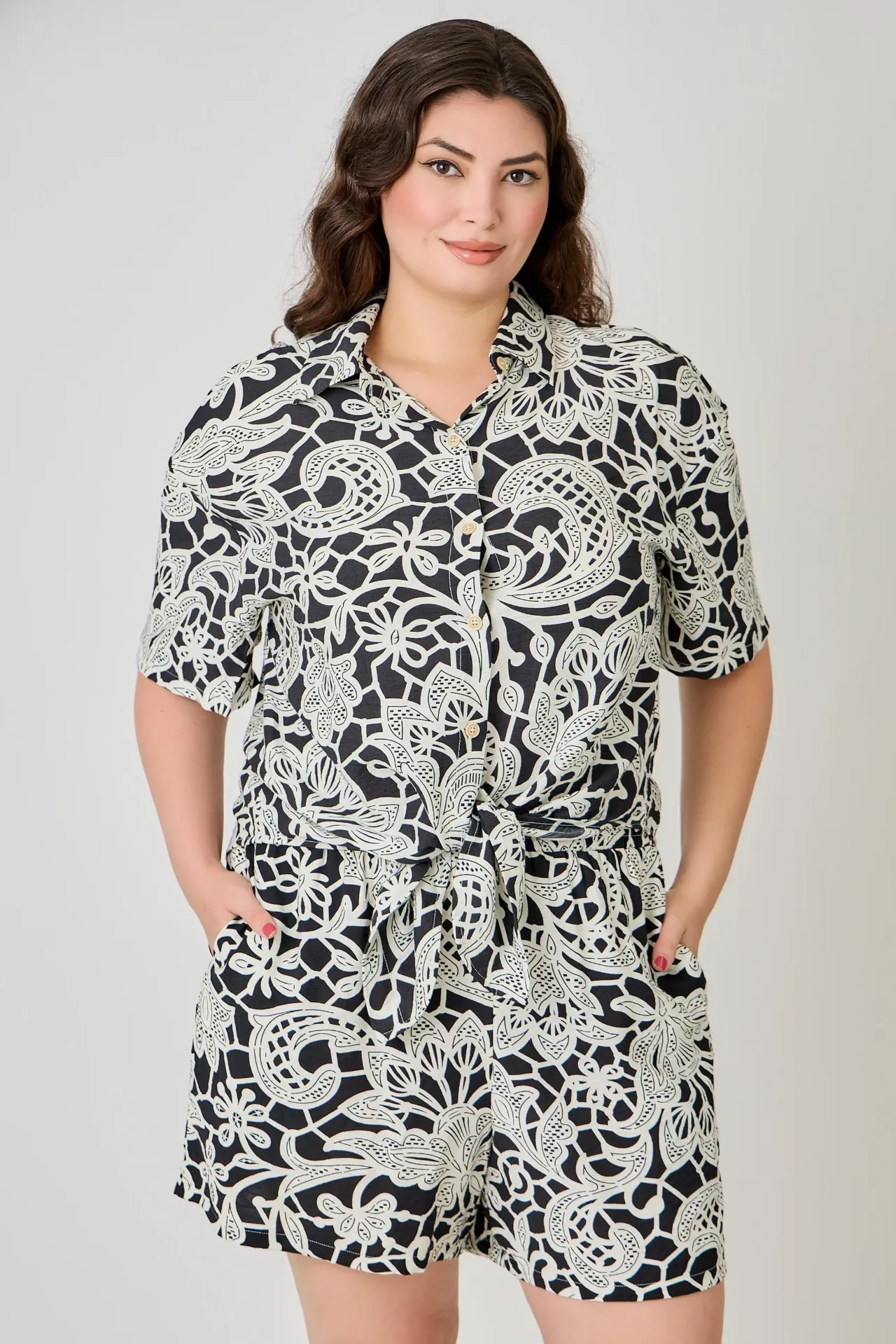 R269 Plus Size Tropical Lace Print Matching Set (Black, XL)