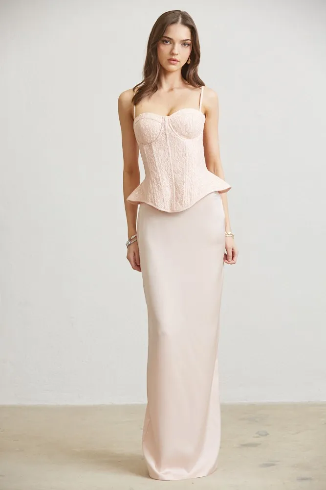 BZ10661-B Vestido Largo Color Champagne con Corpiño
