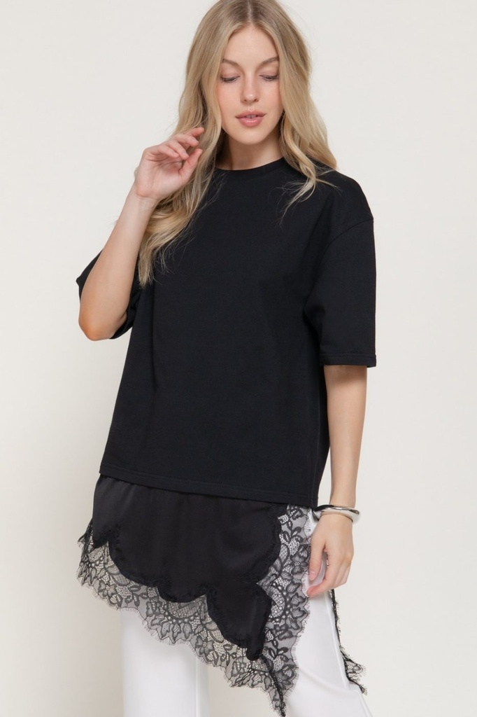 T15384 Short Sleeve Asymmetrical Hem Knit Top with Tonal Lace (Black, S)