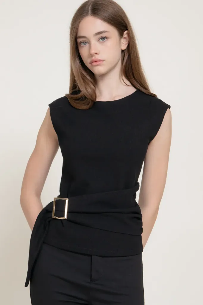 T15529 SLEEVELESS SOFT KNIT TOP w/ ADJUSTABLE BUCKLE